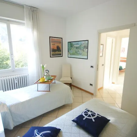 Dama Del Ginevra Appartement Stresa